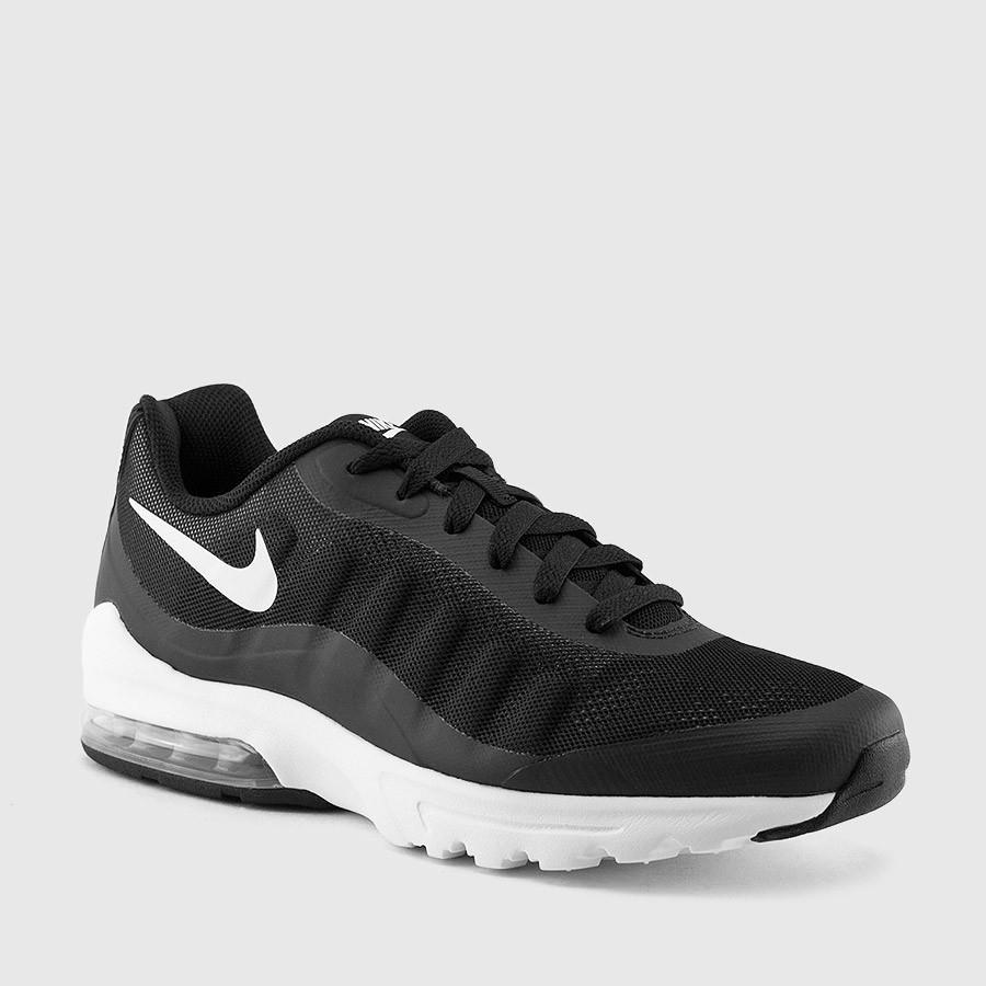 nike air max invigor menn svartehvit sko På Salg Salg p9zi1