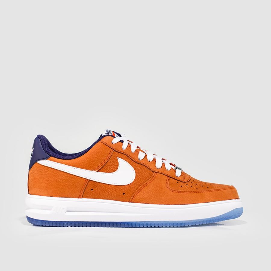 nike lunar force 1 14 wc qs menn team orangeloyal blåhvit sko Sko For Kvinner puups