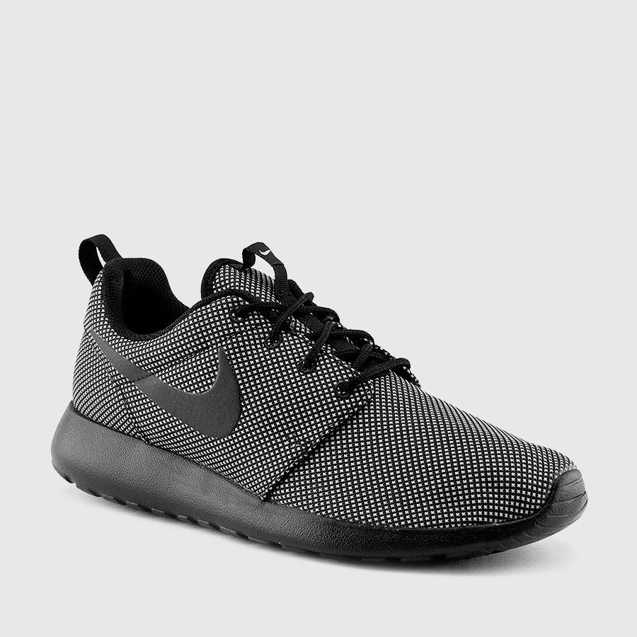 nike roshe one kvinner svarteulv grå sko Bestselger ugxrd