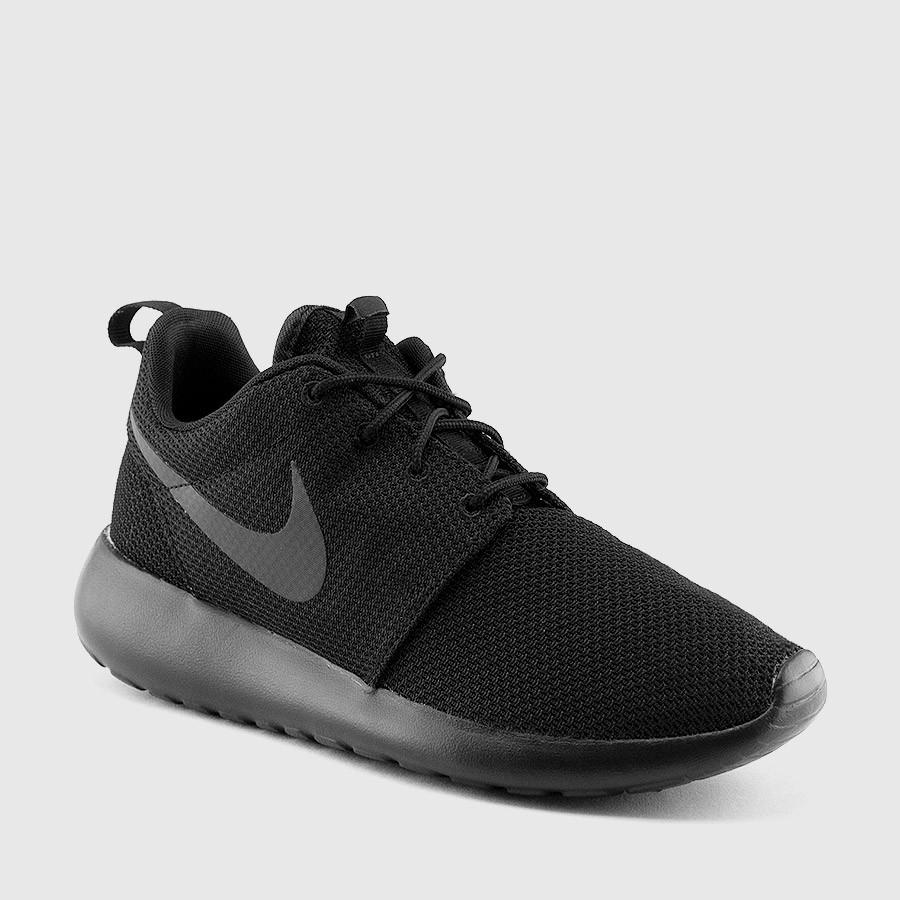 nike roshe one menn svartesvarte sko Mote Kul mmbgh