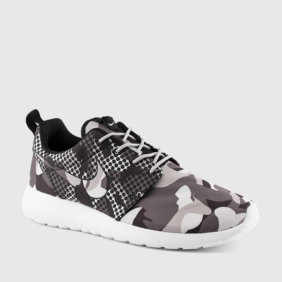 nike roshe one print menn summit hvitmørk grå sko Opprinnelige Billig aggc8