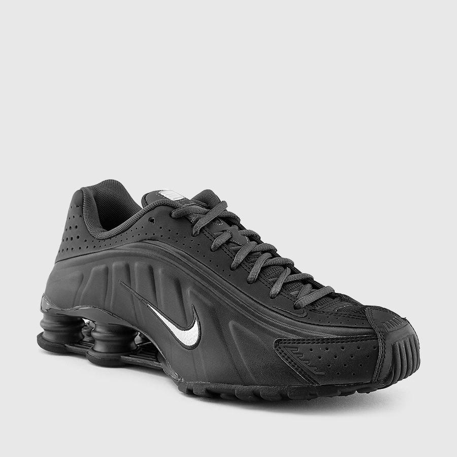 nike shox r4 menn svarteantrasitthvit sko Sko For Kvinner 2sj09